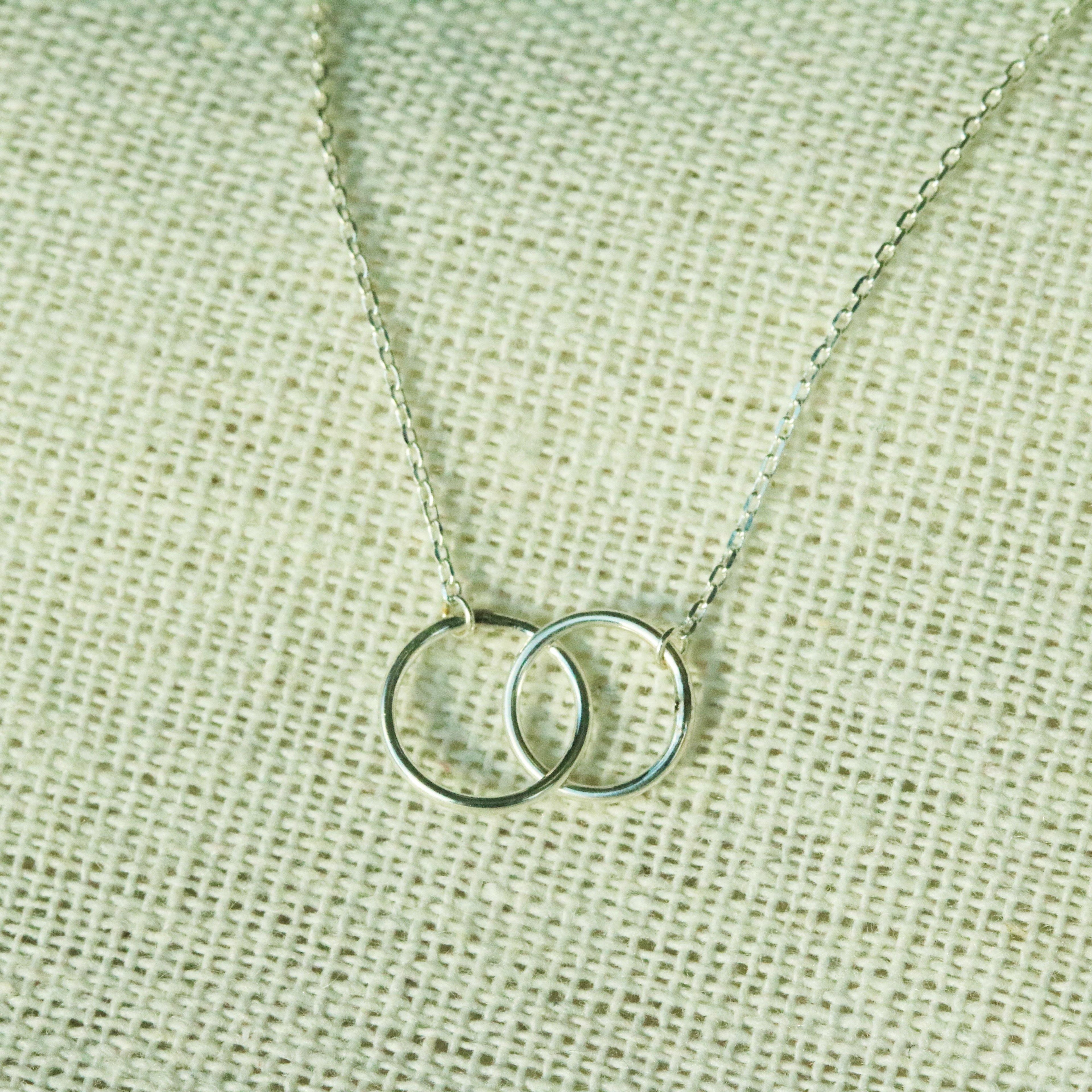 Double circles bracelet